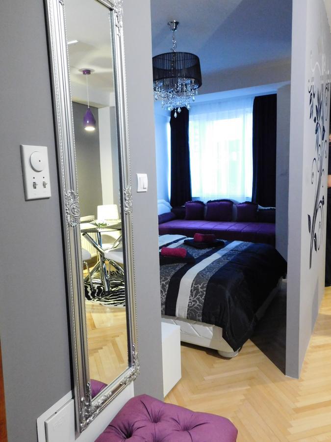 Velvet Lux Apartment Ni Exterior foto