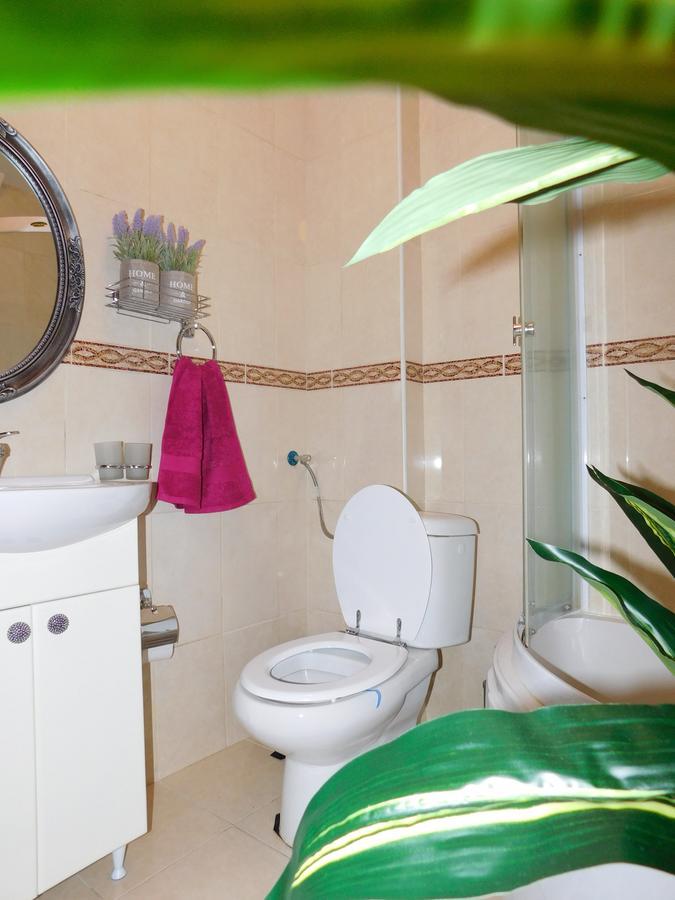 Velvet Lux Apartment Ni Exterior foto